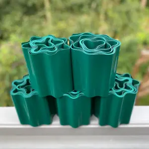 Set of 5 Green Plastic Garden Lawn Edging (9m x 15cm Roll)