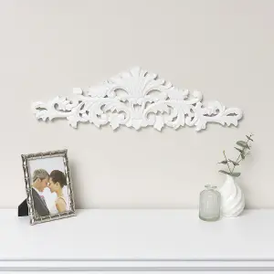 Melody Maison Vintage White Fleur De Lys Wall Plaque