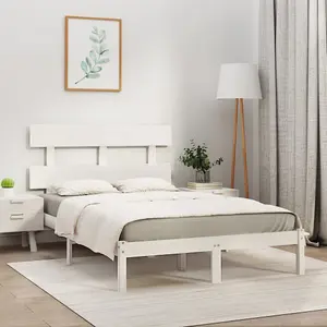 Berkfield Bed Frame White Solid Wood 200x200 cm