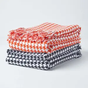 Homescapes Black Houndstooth 100% Cotton Bedspread Throw, 255cm x 360cm