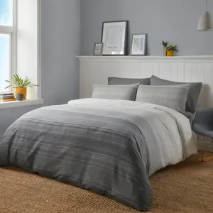 Fairhaven Polyester Striped Duvet Cover Set with Pillowcases Charcoal / Super King - 2 Standard Pillowcase