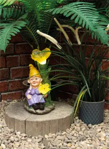 Garden Outdoor Solar Powered Light Up Gnome Flower Ornament Decoration