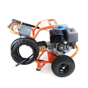 P1 Petrol Pressure Washer 4200psi / 290 bar Hyundai 420cc Engine