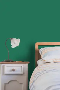 Leyland Trade Vinyl Soft Sheen Walls & Ceilings Emulsion Paint Turquoise Green (RAL 6016) - 5L