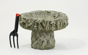 Cute Stone Cast Log Design Birdbath