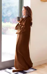 Snug Rug Cosy Sleeved Fleece Blanket With Sleeves and a Handy Pouch Pocket - CHOCOLATE BROWN GH-SCA6