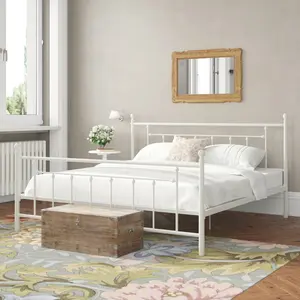 Eastford Bed Frame White / Double (4'6)