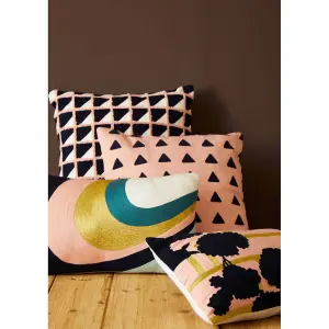 Bosie Ozella Curved Stripes Cushion