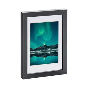 Photo Frame with 4" x 6" Mount - A5 (6" x 8") - Black/White