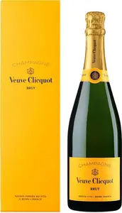 Veuve Clicquot Yellow Label Champagne, Gift Box, 75Cl