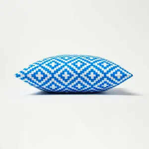 Homescapes Blue Geometric Outdoor Cushion 45 x 45 cm, Set of 2