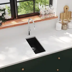 Berkfield Kitchen Sink with Overflow Hole Black Granite