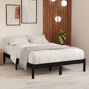 Berkfield Bed Frame Black Solid Wood 135x190 cm Double