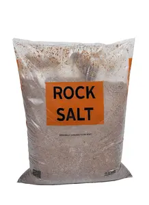 Brown De-Icing Rock Salt - 25kg Bags - 1 Full Pallet of 40 Bags - Ideal for tail lifts and pallet trucks - Brown De Icer Salt