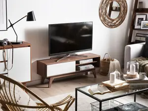 Beliani Scandinavian TV Stand Brown BUFFALO