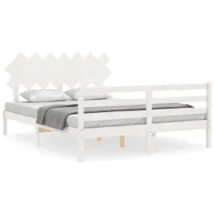 Berkfield Bed Frame with Headboard White King Size Solid Wood