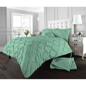 Barney Solid Colour Duvet Cover Set with Pillowcases Peppermint / Double - 2 Standard Pillowcases