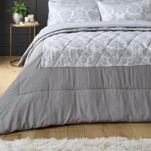 Catherine Lansfield Bedroom Damask Jacquard Quilted 240x260cm Bedspread Silver Grey