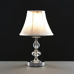 Metal Table Lamp Chrome / No