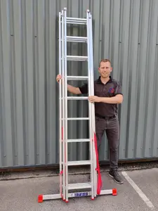 Triple Section Combination Ladder 3 x 9 Rungs 2.5m Closed 5.93m Extended