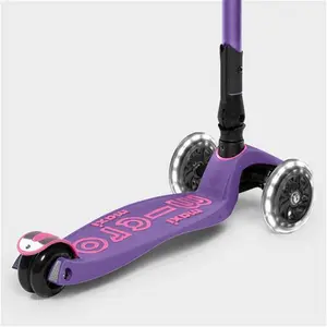 Maxi Micro Deluxe Scooter | Foldable With Light Up Wheels | 3 Wheel Scooter For 5-12 Year Olds | Purple Micro Scooters