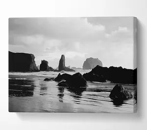 The Oceans Architect B N W Canvas Print Wall Art - Medium 20 x 32 Inches