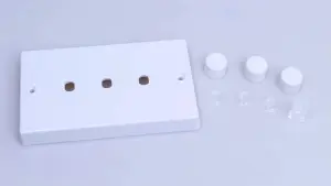 Varilight 3-Gang Matrix Kit For Rotary Dimmers (Twin Plate)