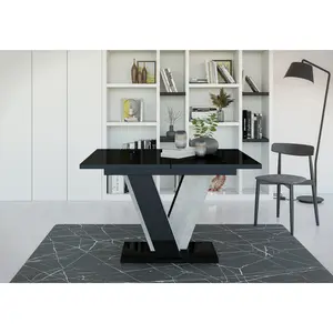 Extendable Dining Table Ameila Gloss Black