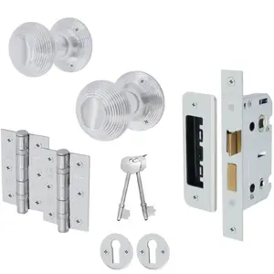 EAI Chrome Door Knobs Reeded Beehive Design Lock Kit 80mm Sashlock 76mm Hinges 2 escutcheons 55mm Sprung Knobs