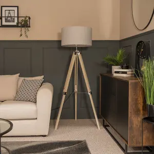 ValueLights Clipper Modern Light Wood & Chrome Tripod Floor Lamp with Grey Drum Shade - Complete with 6w LED Bulb 3000K Warm White