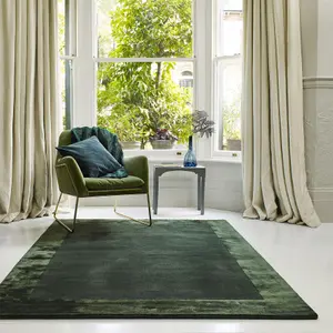 Green Bordered Wool Handmade Luxurious Modern Plain Easy to Clean Rug For Dining Room Bedroom And Living Room-160cm X 230cm