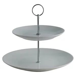 Simplicity Cake Stand