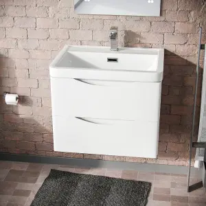 Nes Home Merton 600mm Wall Hung Gloss White Vanity Basin & Rimless Close Coupled Toilet