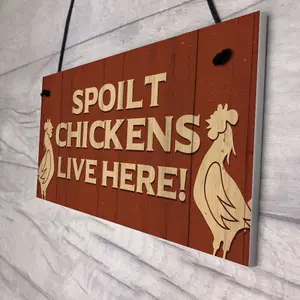 Red Ocean Novelty Chicken Coop Hanging Sign Chicken Sign Gift Novelty Garden Decor Signs