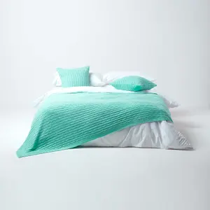 Homescapes Cotton Cable Knit Pastel Green Throw, 150 x 200 cm