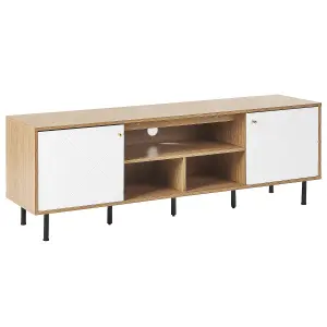 Beliani Traditional TV Stand White PALMER