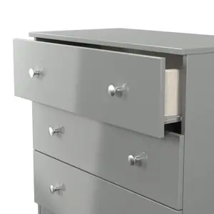 Yarmouth Ready assembled Grey 3 Drawer Chest (H)685mm (W)740mm (D)390mm