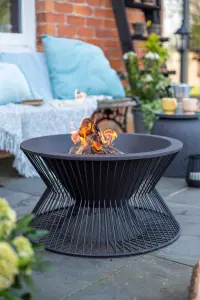 La Hacienda Milan - Outdoor Fireplace - Durable Black Steel - Garden Fire Pit - 60cm x 33cm