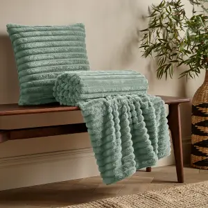 Catherine Lansfield Cosy Ribbed Faux Fur Soft Touch 45x45cm Cushion Green