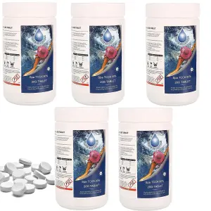 BLUE SPARKLE 5 Kg Chlorine Tablets Water Treatment for Rapid Disinfecting and Cleaning of Hot Tub Spa and Swimming Pool 250 x 20g