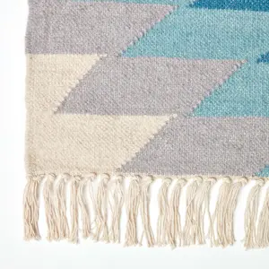 Homescapes Helsinki Handwoven Geometric Pattern Blue Grey and Cream Kilim Wool Rug, 90 x 150 cm