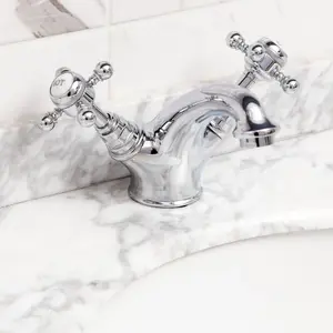 Georgina Traditional Chrome Deck-mounted Basin Mono Mixer Tap