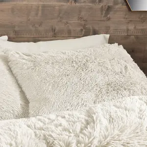 Cuddly Faux Fur Duvet Cover Set with Pillowcases Cream / Super King - 2 Pillowcases ( 50 x 75 cm )