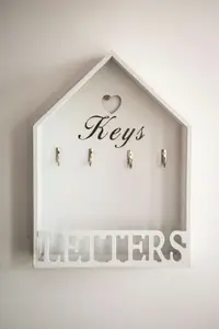 White Wooden Letter Rack & Key Holder