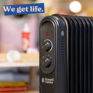 Russell Hobbs Electric Heater 2000W Black 9 Fin Oil Filled Radiator with 2 Year Guarantee RHOFR9004B