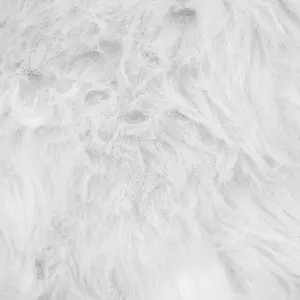 Set of 2 Cushions LUBHA Faux Fur 42 x 42 cm Solid White