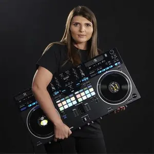 Pioneer DJ DDJ-REV7 DJ Controller