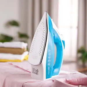 Russell Hobbs 23061 Supreme Steam Traditional Iron