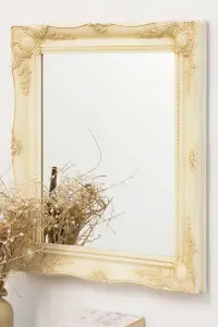 MirrorOutlet Hamilton Cream Shabby Chic Design Accent Mirror 66 x 56 CM