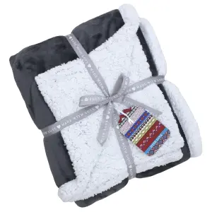 Essentials Soft Velvet Luxe Sherpa Fleece Throw